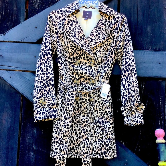 Forever 21 Jackets & Blazers - XXI Forever 21 Leopard Print Coat Pinup Girl Burlesque Boujee Pea Coat Outback